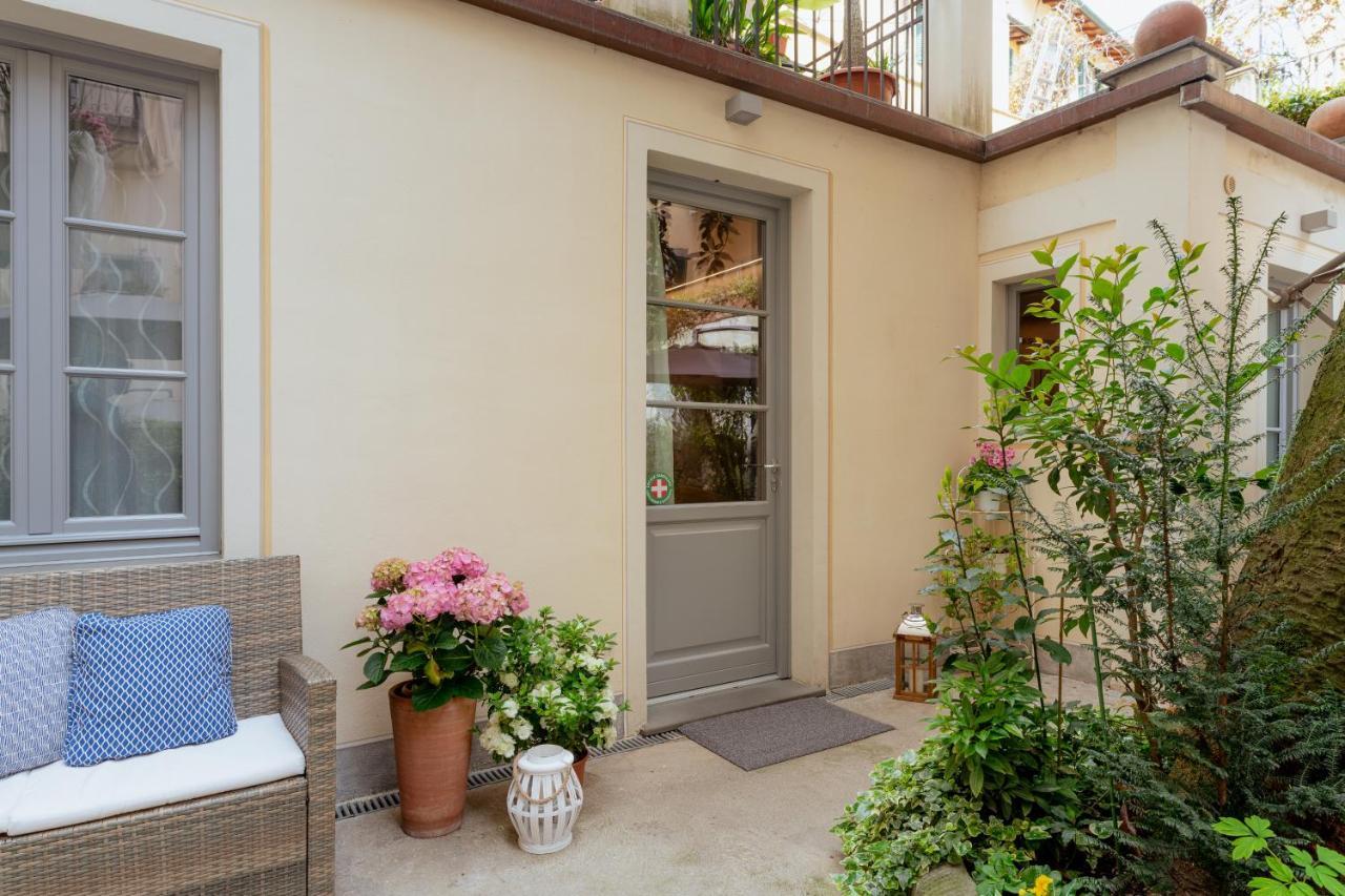 Il Cortile Di Elisa & Our Flats Bed & Breakfast ลุคคา ภายนอก รูปภาพ